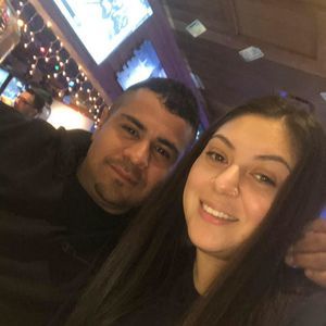 Meet your Posher, Moises marisela